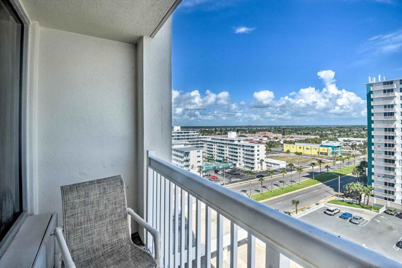 Sunny Daytona Beach Gem With Ocean Views! Exterior photo