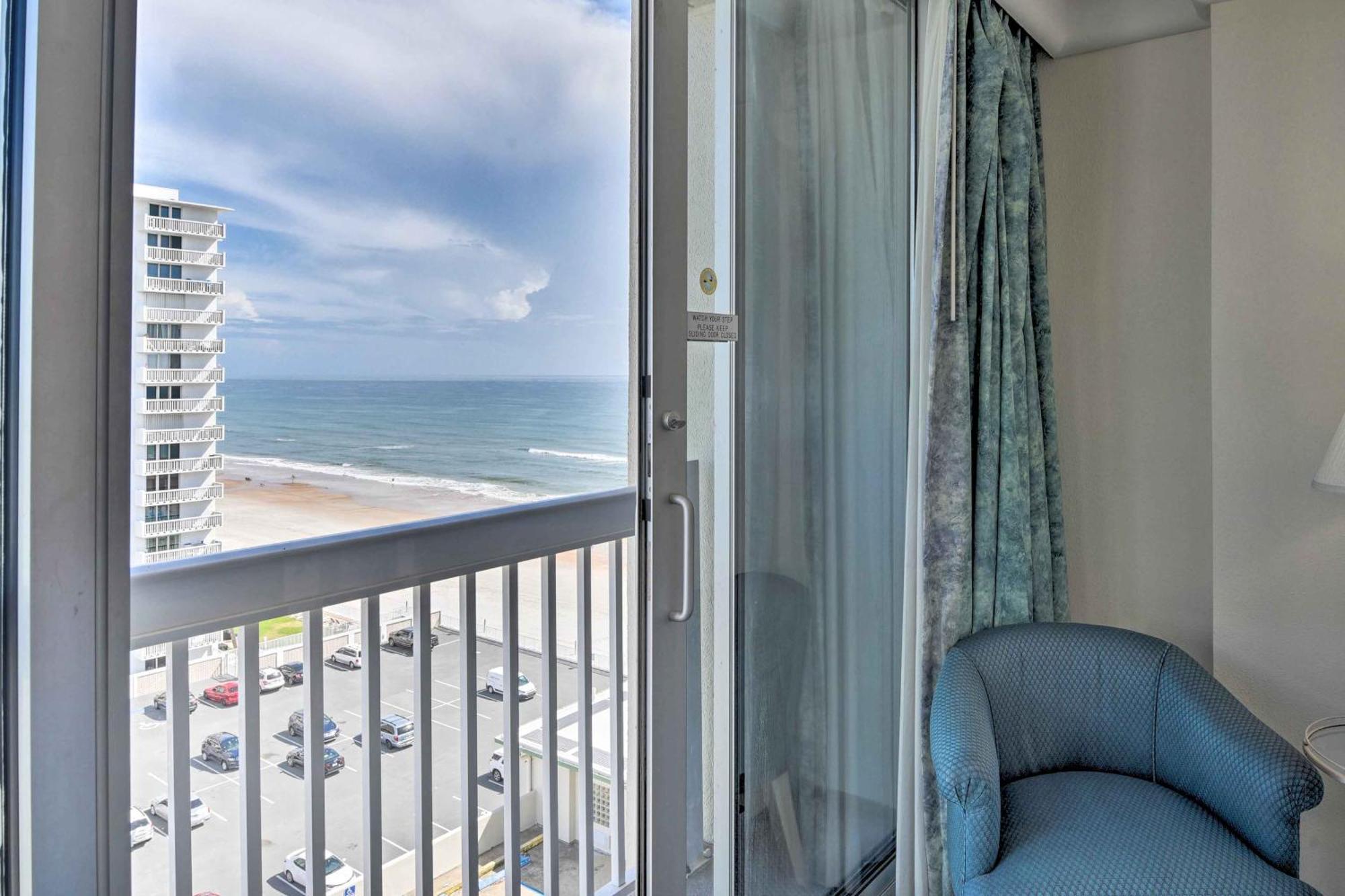 Sunny Daytona Beach Gem With Ocean Views! Exterior photo