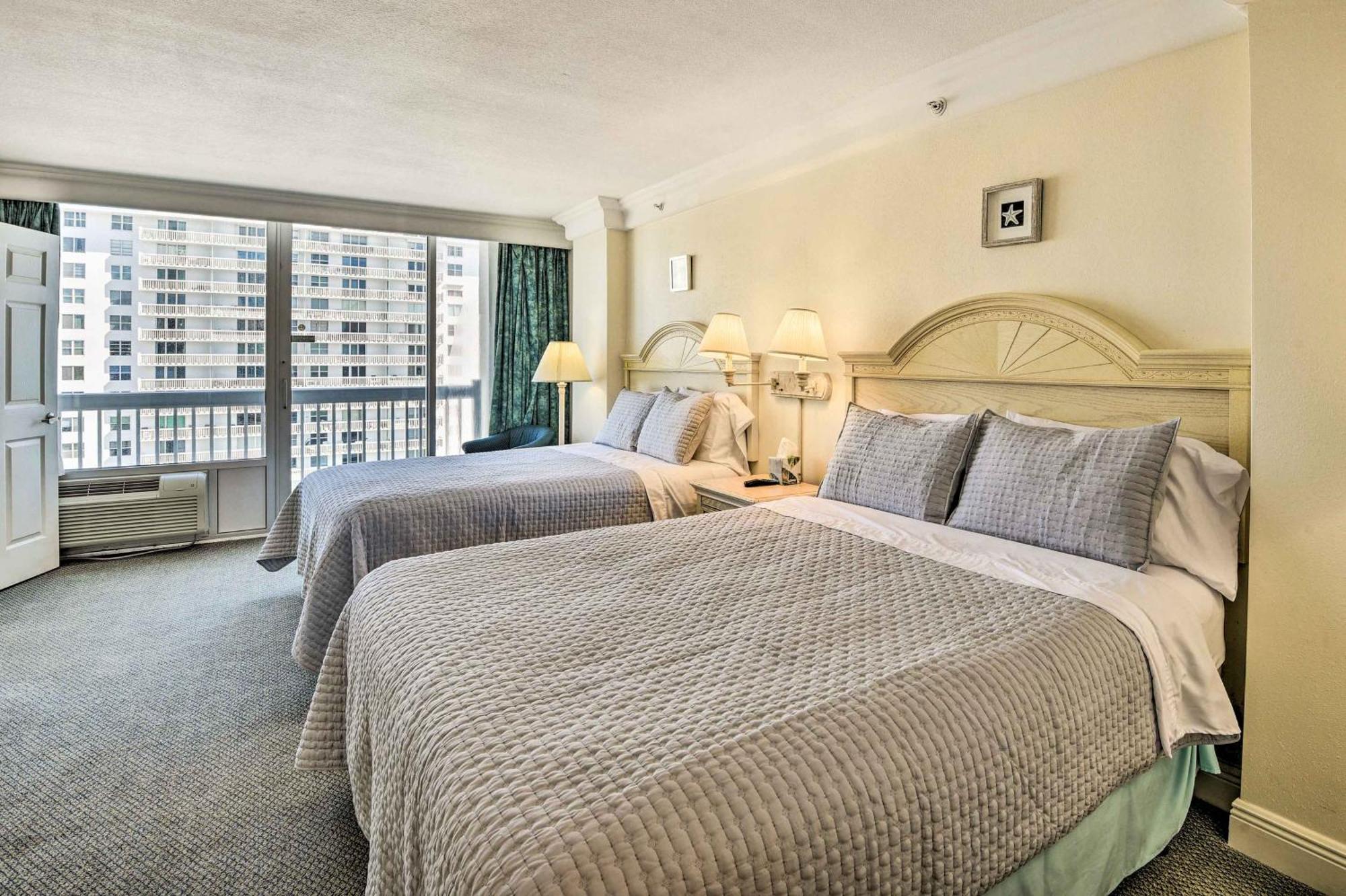 Sunny Daytona Beach Gem With Ocean Views! Exterior photo